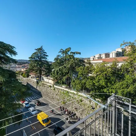 Apartament 36 Holidays