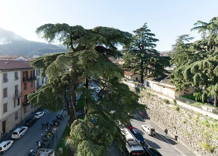 36 Holidays Apartment